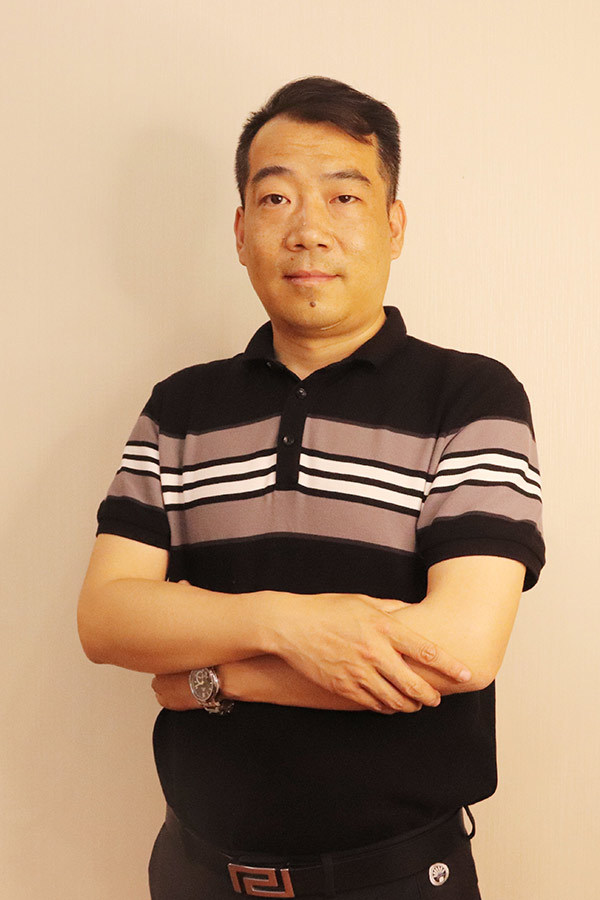 勉县冯少坤 本科学历,毕业于陕西师范大学